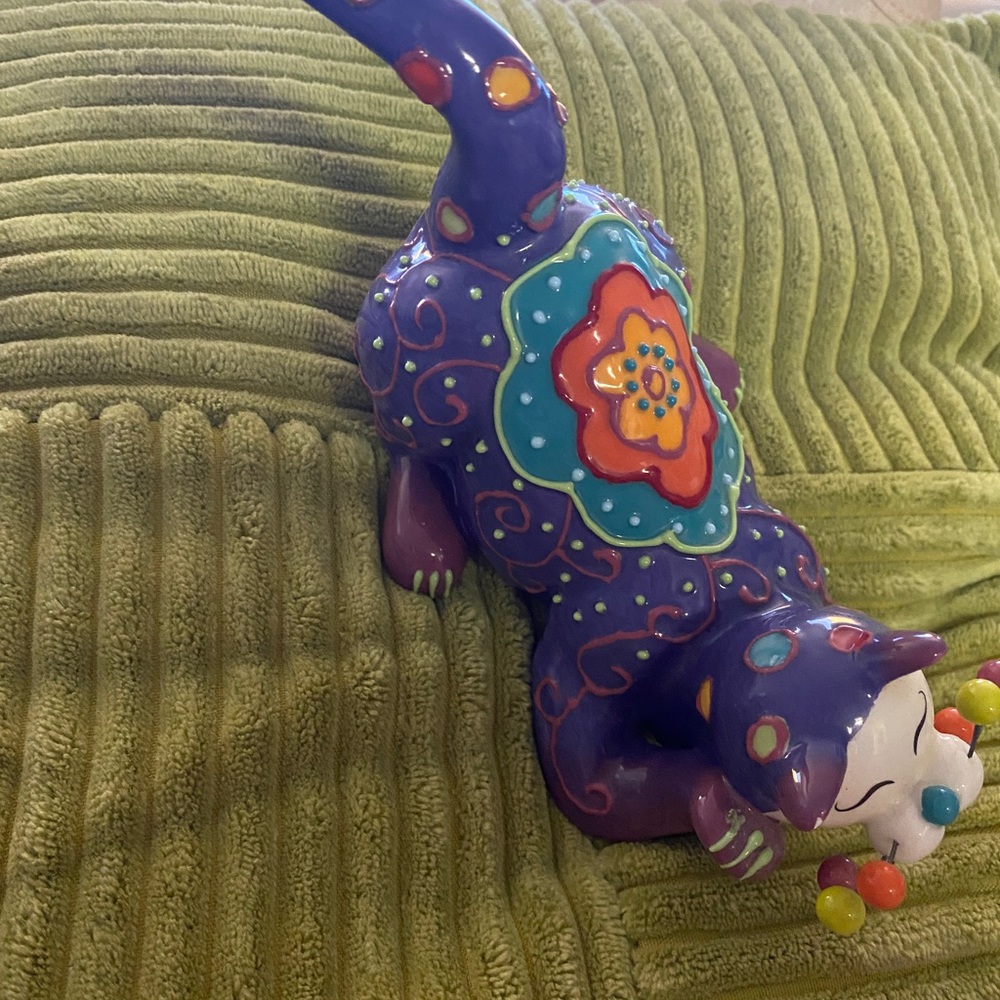 Ceramic Cat - Picture 11 of 11